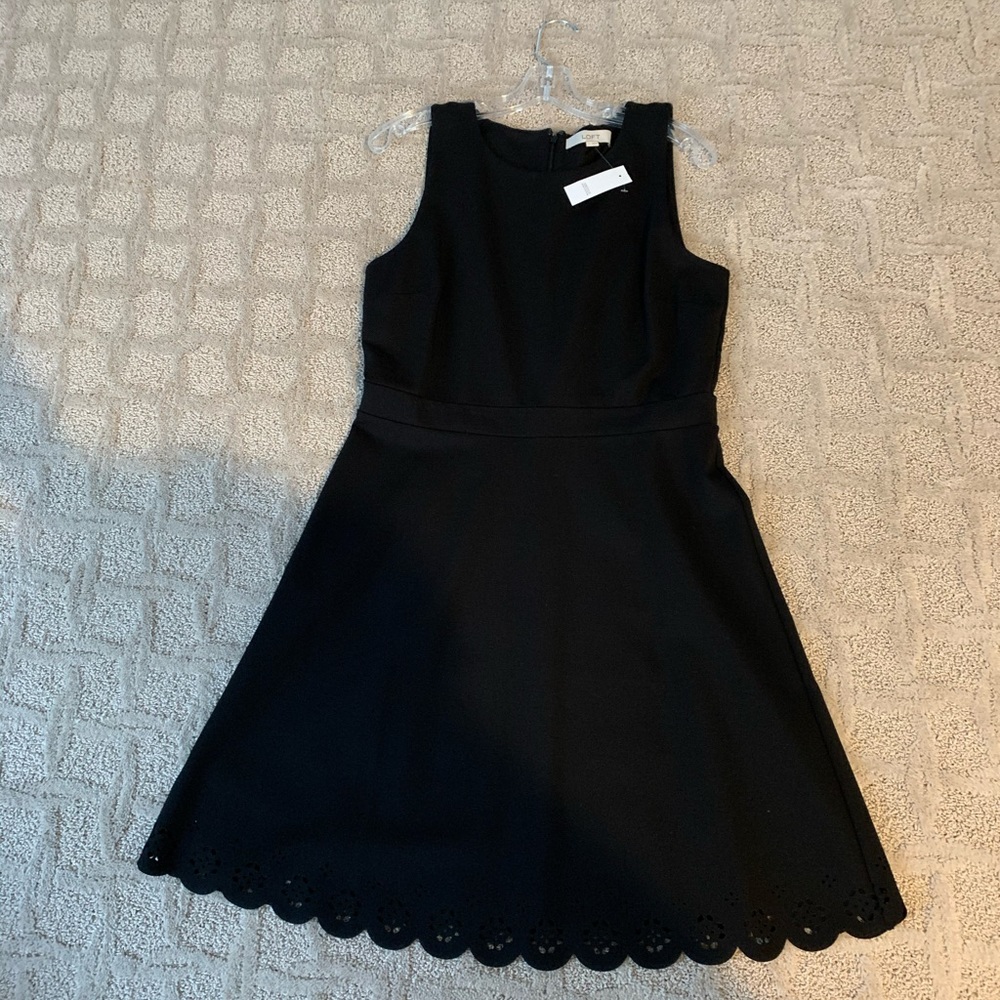 ❤️❤️NWT LOFT SIze 8 Blk Dress❤️❤️